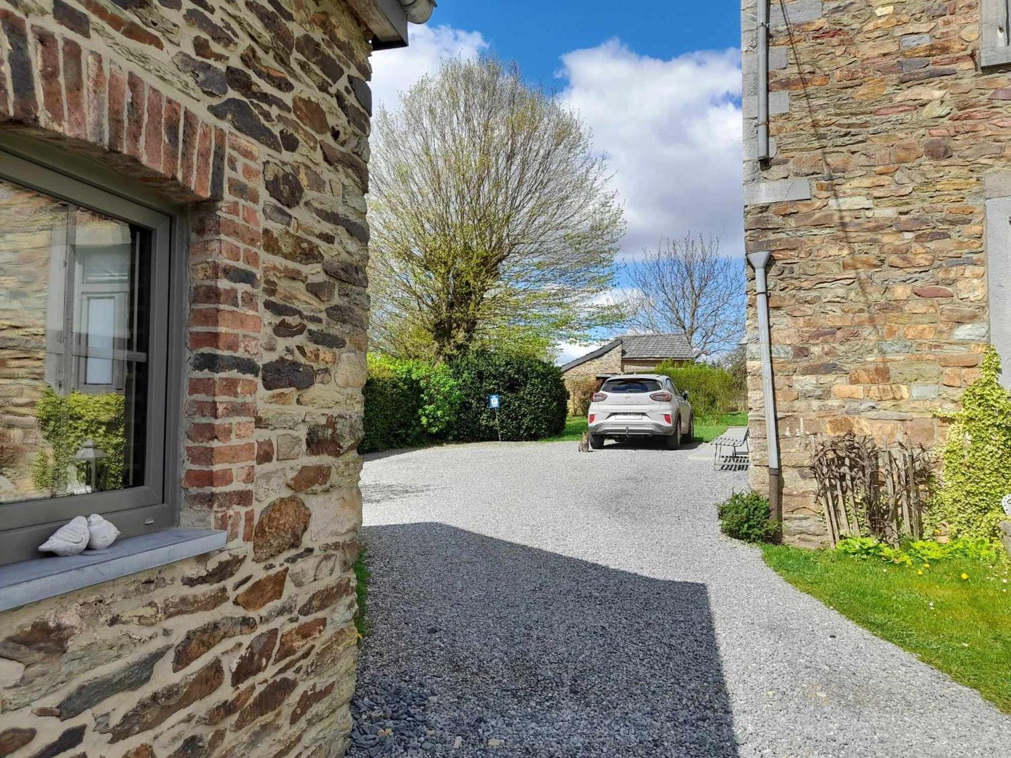 Le Cerf Volant Villa Libin Bagian luar foto